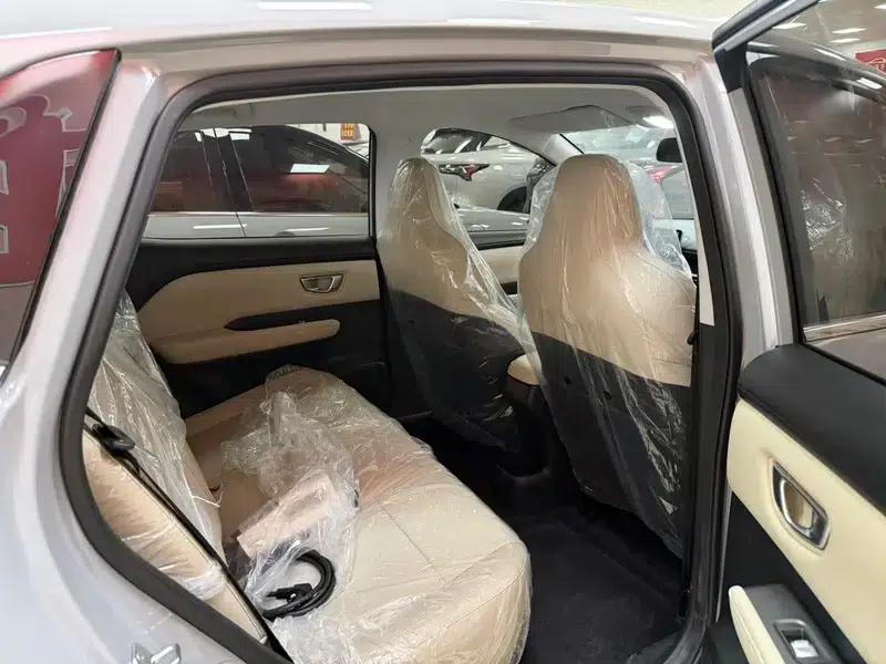 Wuling Bingo PLUS 2024 Model 330km Five-Seater — миниатюра 8
