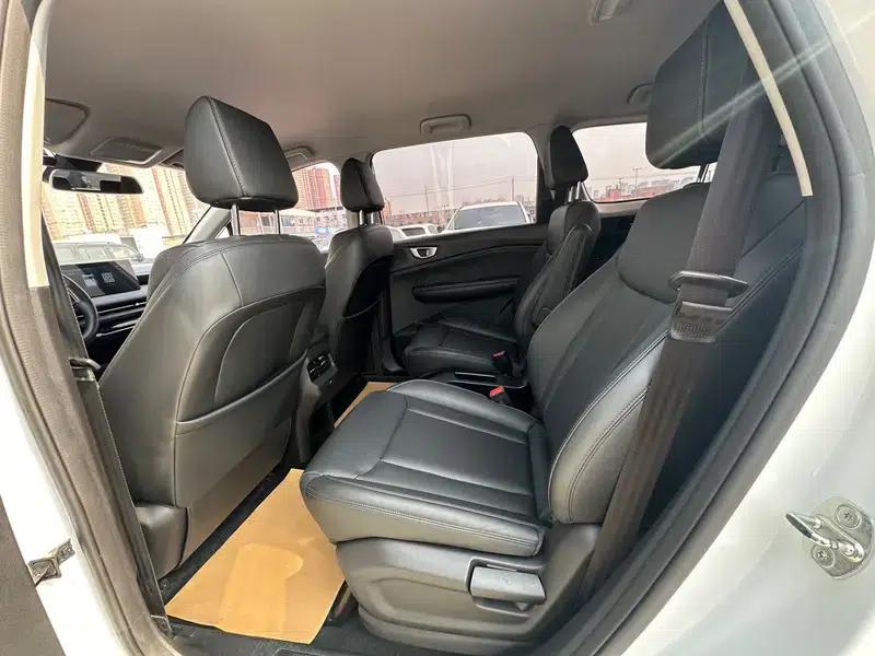 Wuling Jiachen 2022 1.5T CVT Smart Luxury Edition — миниатюра 13
