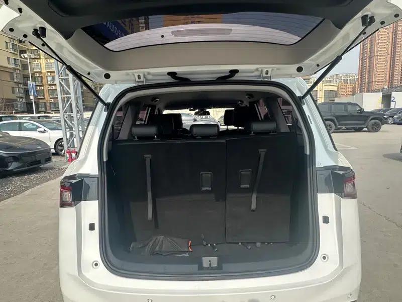 Wuling Jiachen 2022 1.5T CVT Smart Luxury Edition — миниатюра 16