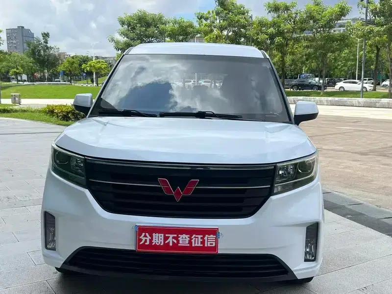 Wuling Journey 2021 1.5T Manual Deluxe Edition — миниатюра 2
