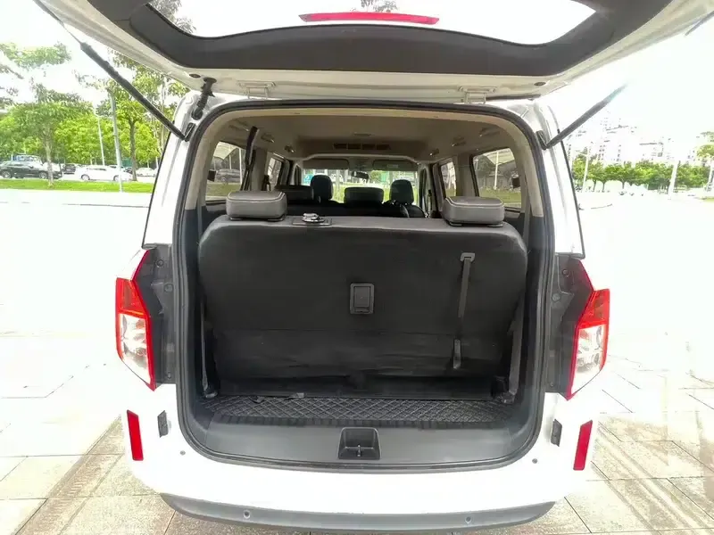 Wuling Journey 2021 1.5T Manual Deluxe Edition — миниатюра 11