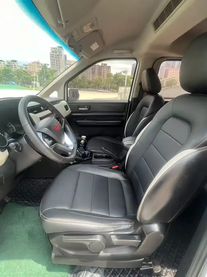 Wuling Journey 2021 1.5T Manual Deluxe Edition — миниатюра 9