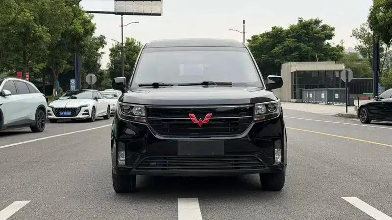 Wuling Journey 2021 1.5T Manual Deluxe Edition — миниатюра 2