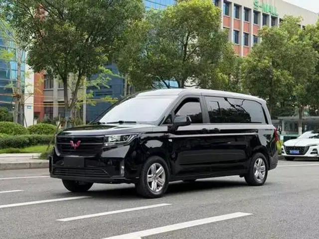 Wuling Journey 2021 1.5T Manual Deluxe Edition