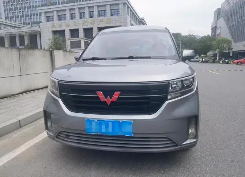 Wuling Journey 2021 1.5T Manual Deluxe Edition — миниатюра 2