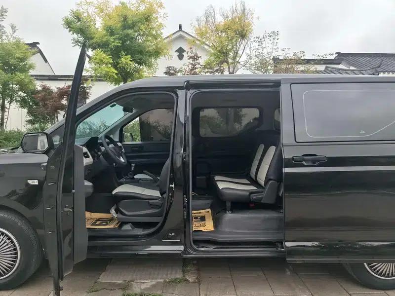 Wuling Journey 2021 1.5T Manual Comfort Model — миниатюра 4