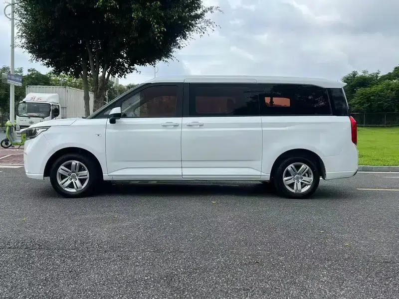 Wuling Journey 2021 1.5T Manual Deluxe Edition — миниатюра 3