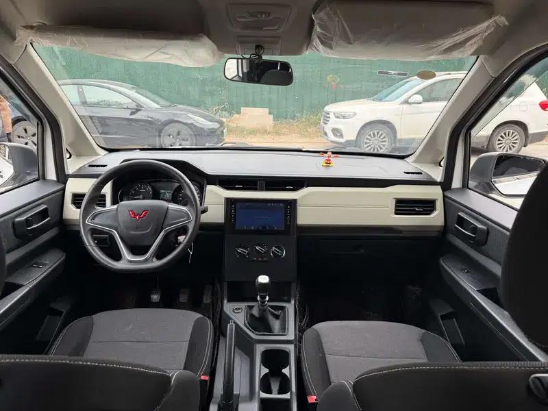 Wuling Journey 2021 1.5T Manual Comfort Model — миниатюра 9
