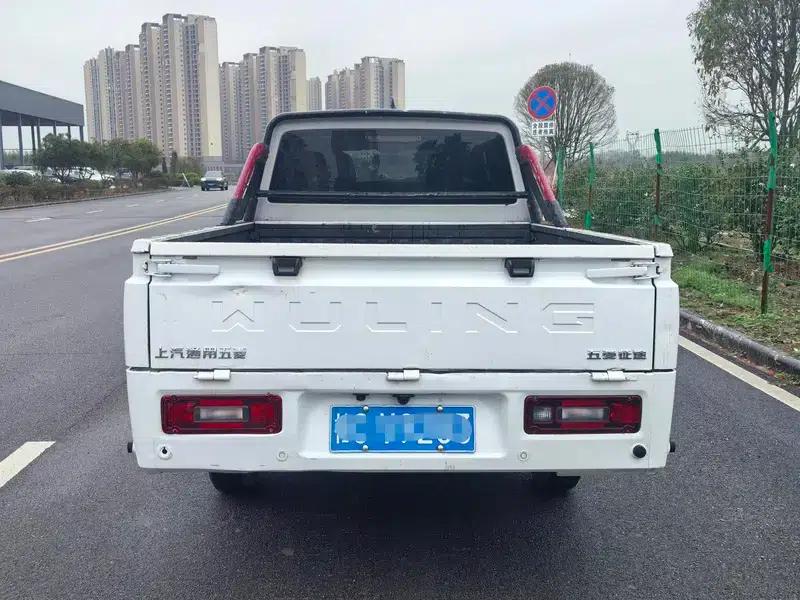 Wuling Conqueror 2021 1.5L Pioneer Edition — миниатюра 5