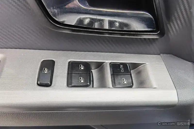 Wuling Conqueror 2021 1.5L Pioneer Edition — миниатюра 22