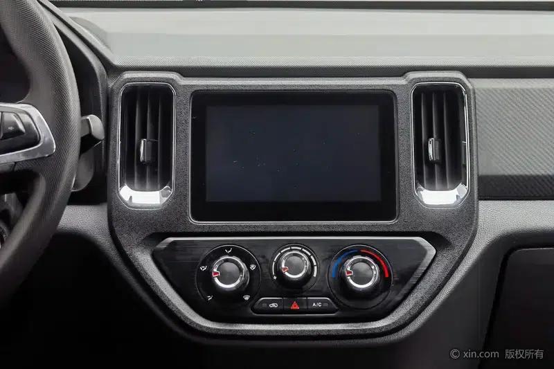 Wuling Conqueror 2021 1.5L Pioneer Edition — миниатюра 10