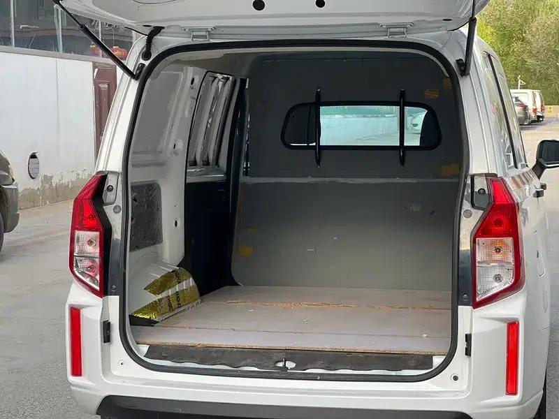 Wuling Hongguang PLUS 2019 1.5T Manual Rich Edition 2-seater — миниатюра 9