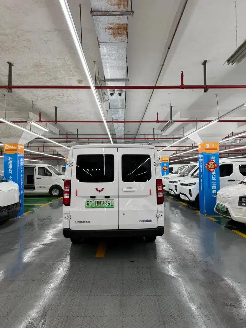 Wuling Yangguang 2024 Model 300km Comfort Bus Version 60kW — миниатюра 5