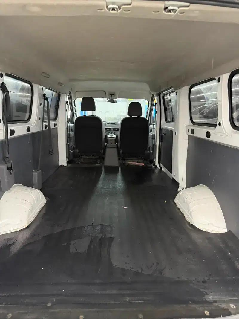 Wuling Yangguang 2024 Model 300km Comfort Bus Version 60kW — миниатюра 10
