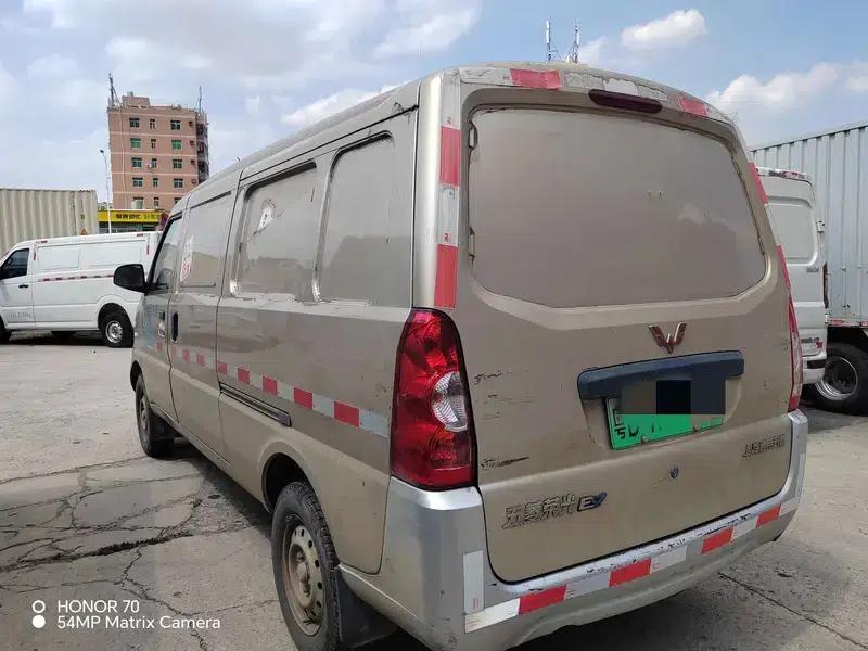 Wuling Rongguang EV 2022 Basic Model, 2-Seater, with Closed Windows, CATL — миниатюра 4