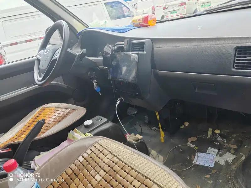 Wuling Rongguang EV 2022 Basic Model, 2-Seater, with Closed Windows, CATL — миниатюра 6