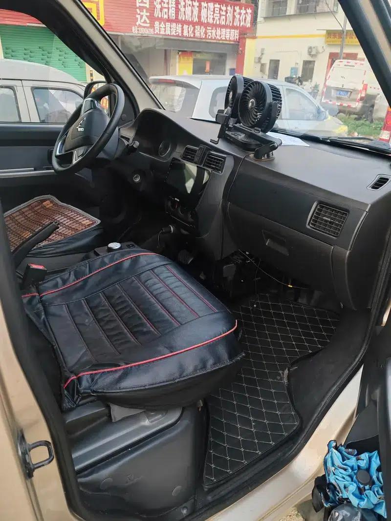 Wuling Rongguang EV 2020 Basic 2-Seater with Closed Windows 252km Range — миниатюра 11