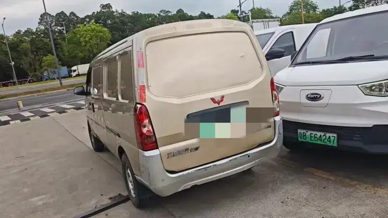 Wuling Rongguang EV 2020 Basic 2-Seater with Closed Windows 252km Range — миниатюра 8