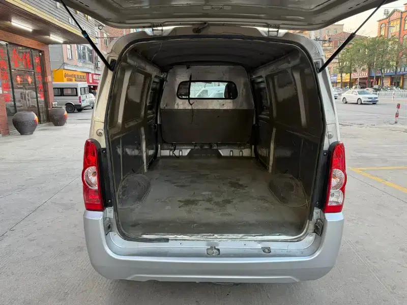 Wuling Rongguang EV 2020 Basic 2-Seater with Closed Windows 300km Range — миниатюра 11
