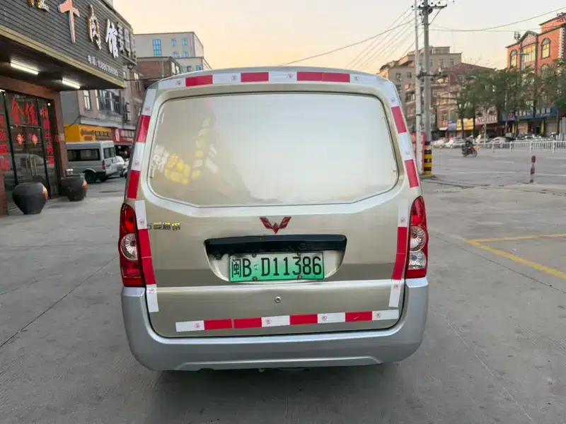 Wuling Rongguang EV 2020 Basic 2-Seater with Closed Windows 300km Range — миниатюра 5