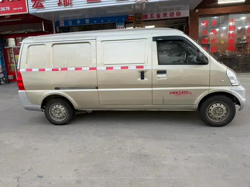 Wuling Rongguang EV 2020 Basic 2-Seater with Closed Windows 300km Range — миниатюра 7