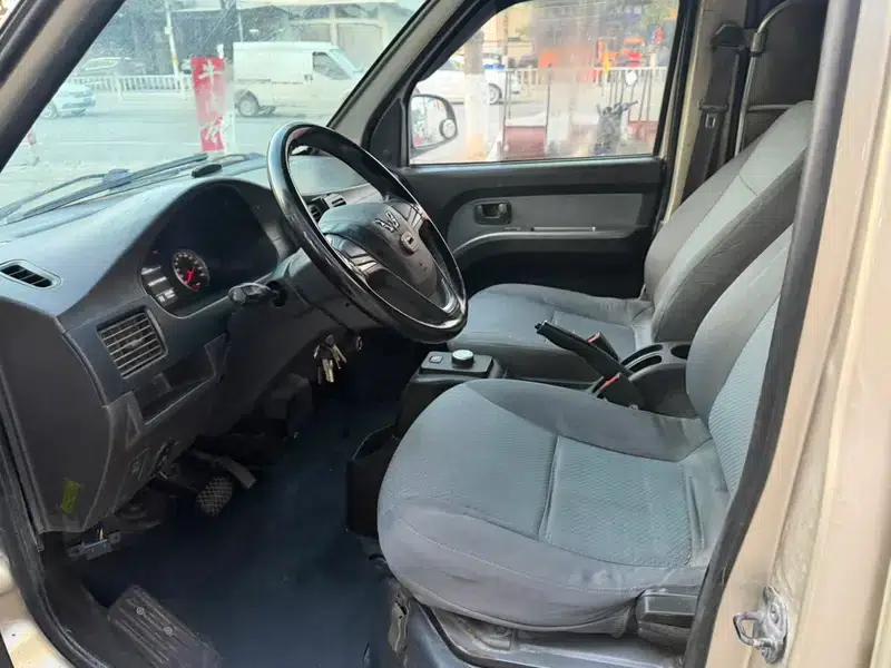 Wuling Rongguang EV 2020 Basic 2-Seater with Closed Windows 300km Range — миниатюра 10