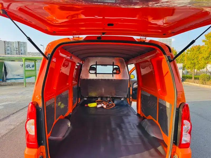 Wuling Rongguang EV 2020 Basic 2-Seater with Closed Windows 300km Range — миниатюра 11