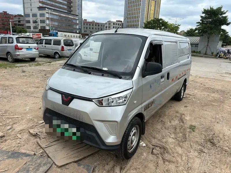 Wuling Rongguang EV 2020 Basic 2-Seater with Closed Windows 300km Range — миниатюра 1