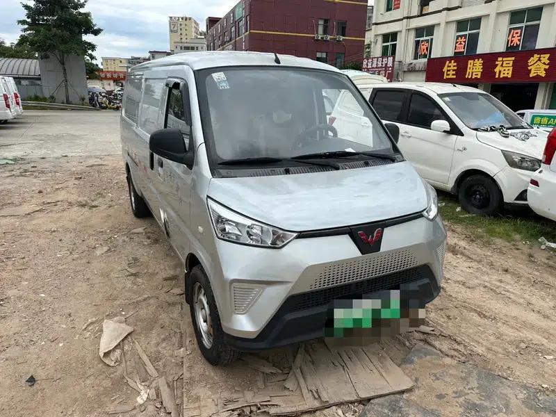 Wuling Rongguang EV 2020 Basic 2-Seater with Closed Windows 300km Range — миниатюра 2