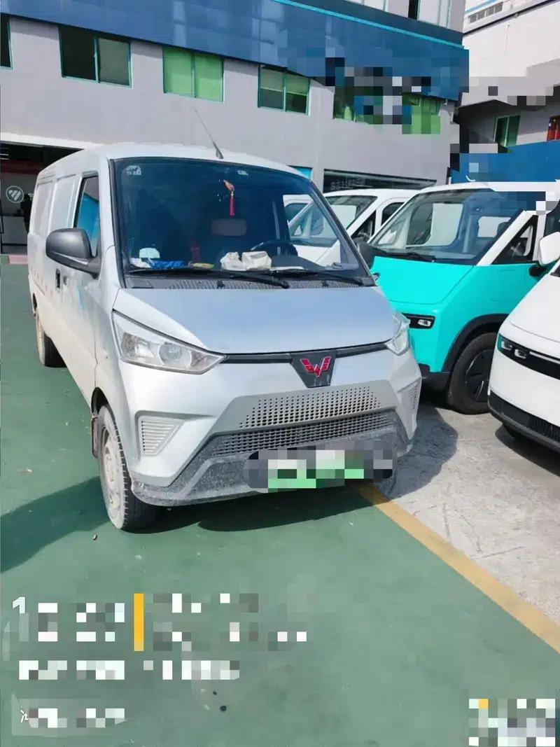 Wuling Rongguang EV 2020 Basic 2-Seater with Closed Windows 252km Range — миниатюра 2