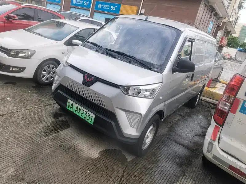 Wuling EV50 2021 model van logistics vehicle, Lishen 41.6kWh Liuji electric control system — миниатюра 1