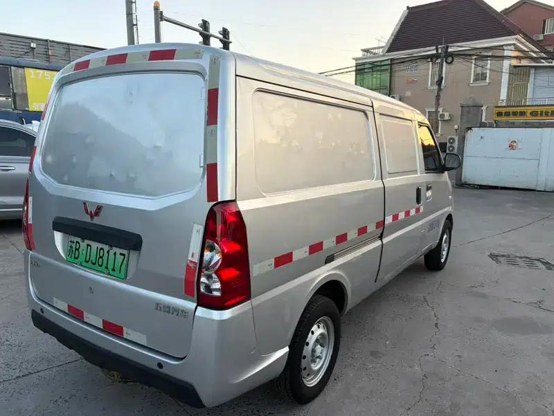 Wuling EV50 2020 model van with Ningde heated battery — миниатюра 6