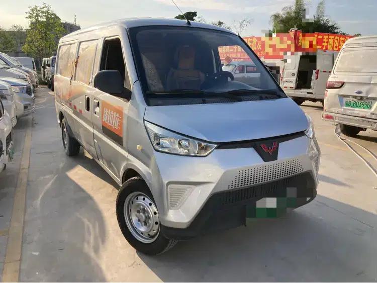 Wuling EV50 2022 Premium Edition Guoxuan 40.55kWh — миниатюра 3