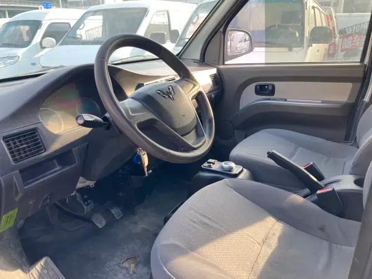 Wuling EV50 2021 5-seater version, Penghui 43.2kWh — миниатюра 7