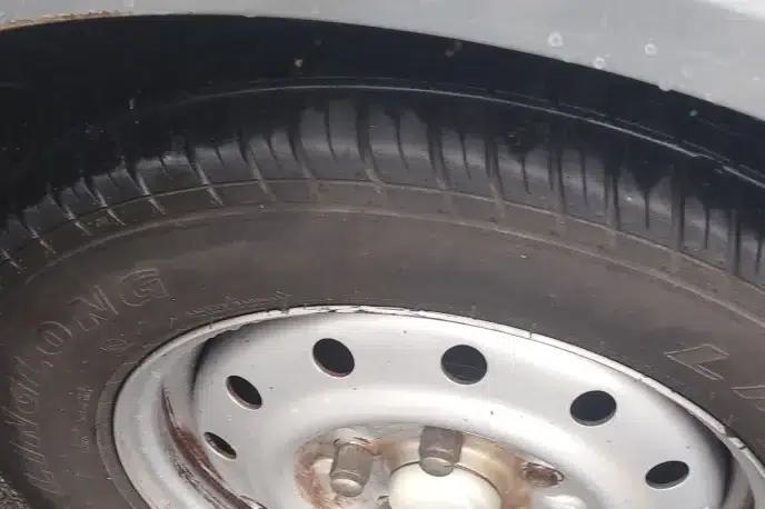 Wuling EV50 2020 model van with Penghui heated battery — миниатюра 9