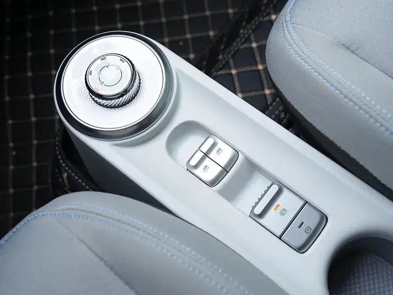 Wuling Air EV Clear Sky 2022 Model, Four-Seat Standard Edition — миниатюра 22