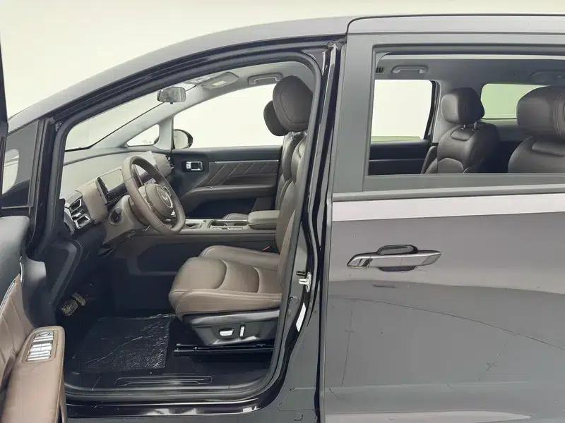 Starlight 730 2025 1.5T CVT Elite — миниатюра 19