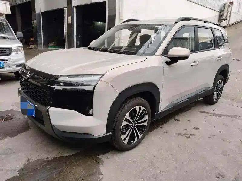 Starlight 560 2026 Model 1.5T CVT Elite — миниатюра 1