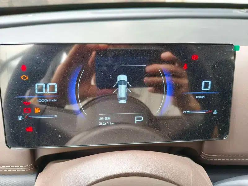 Starlight 560 2026 Model 1.5T CVT Elite — миниатюра 11