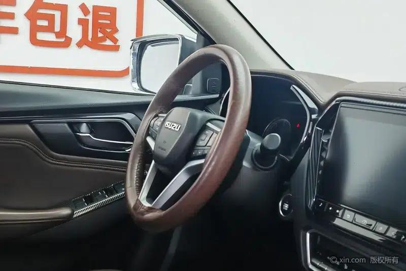 D-MAX 2021 1.9T Automatic 4WD Diesel Global Edition RZ4E — миниатюра 11