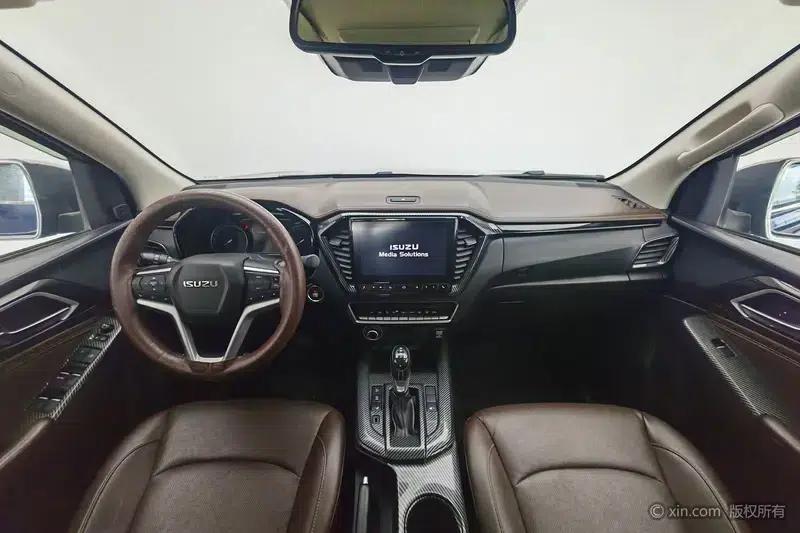 D-MAX 2021 1.9T Automatic 4WD Diesel Global Edition RZ4E — миниатюра 12