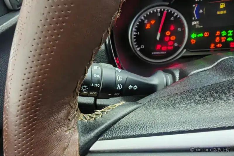 D-MAX 2021 1.9T Automatic 4WD Diesel Global Edition RZ4E — миниатюра 16