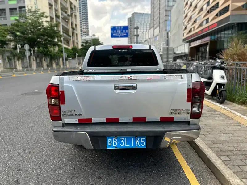 D-MAX 2015 2.5T 4WD Automatic Super Luxury Model 4JK1 — миниатюра 4