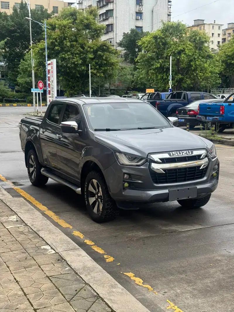 D-MAX 2021 1.9T Automatic 4WD Diesel Global Leading Edition RZ4E — миниатюра 3
