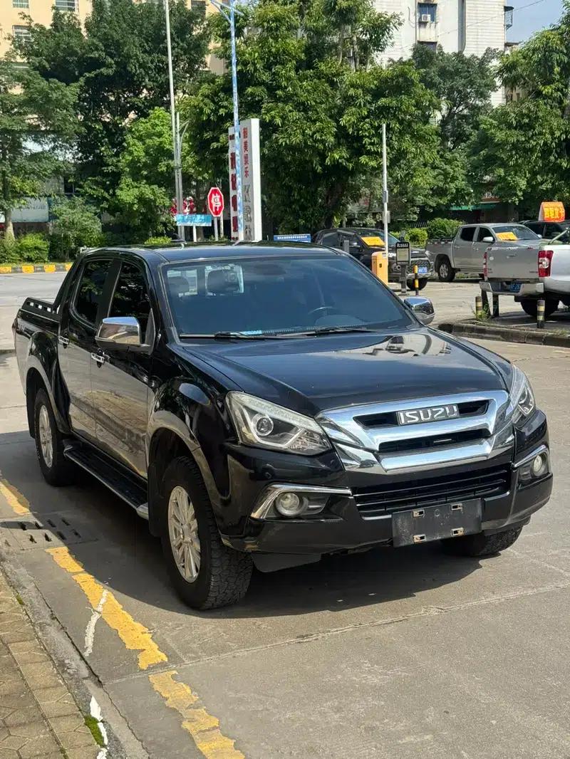 D-MAX 2019 1.9T AWD Automatic Comfort Edition — миниатюра 3