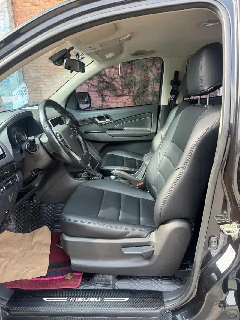 D-MAX 2019 1.9T AWD Automatic Comfort Edition — миниатюра 8