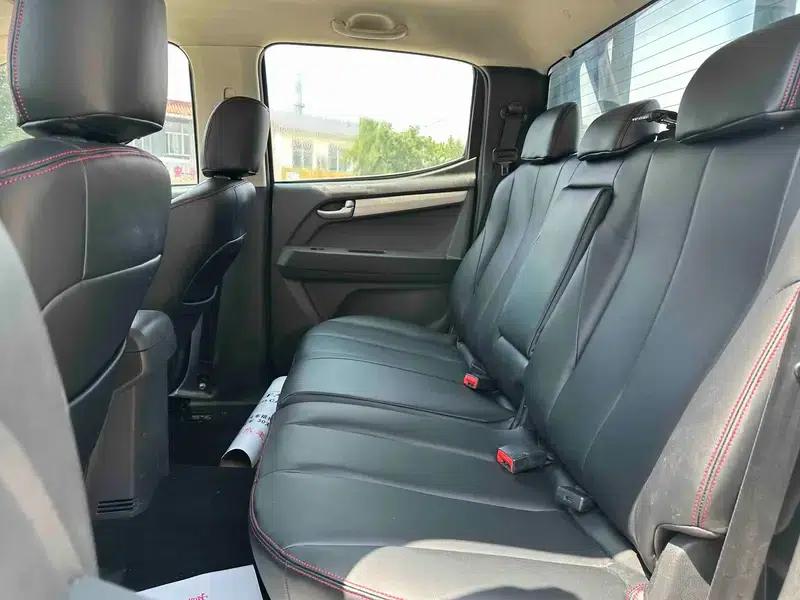 D-MAX 2015 2.5T 4WD Manual Basic Model 4JK1 — миниатюра 12