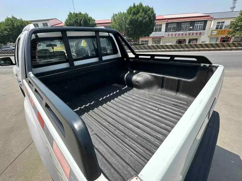 D-MAX 2015 2.5T 4WD Manual Basic Model 4JK1 — миниатюра 7