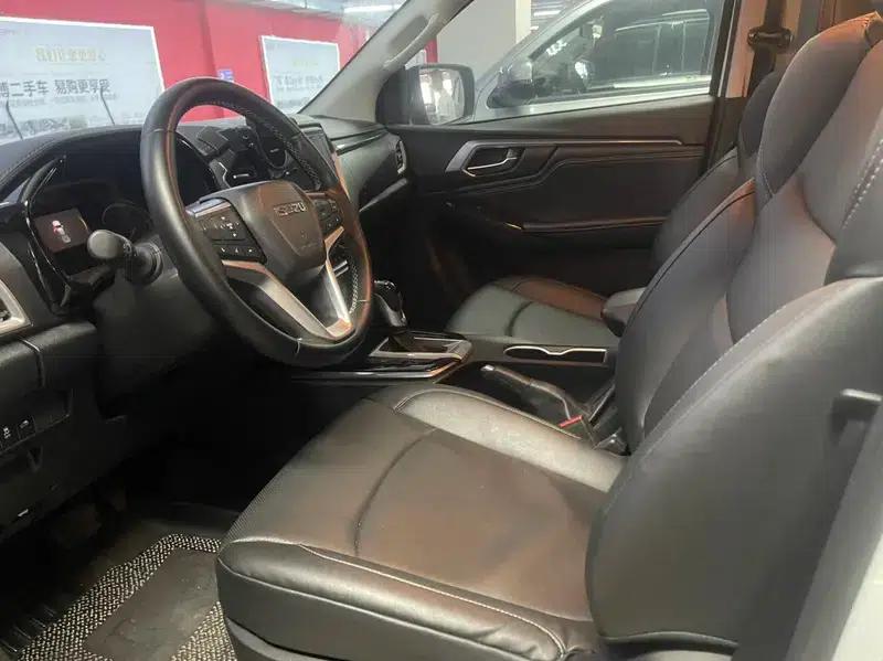 D-MAX 2021 1.9T Automatic 4WD Diesel Global Edition RZ4E — миниатюра 12