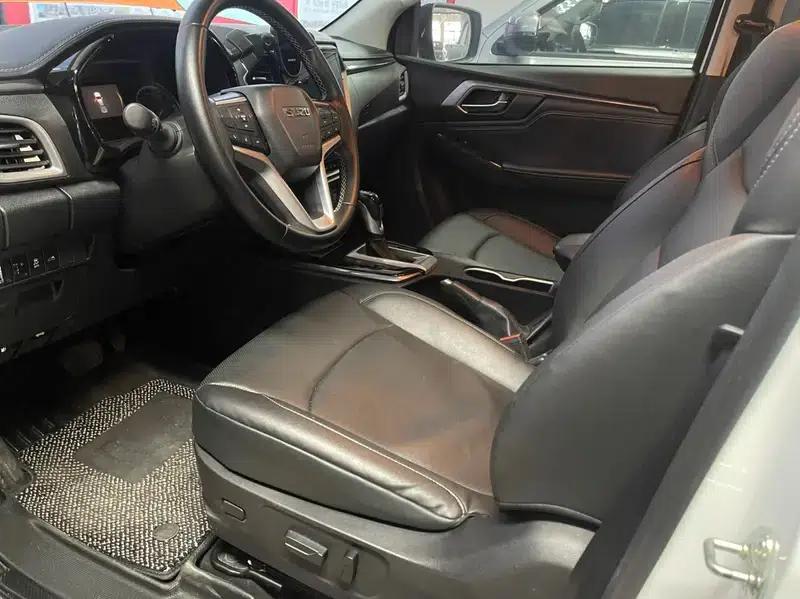 D-MAX 2021 1.9T Automatic 4WD Diesel Global Edition RZ4E — миниатюра 17
